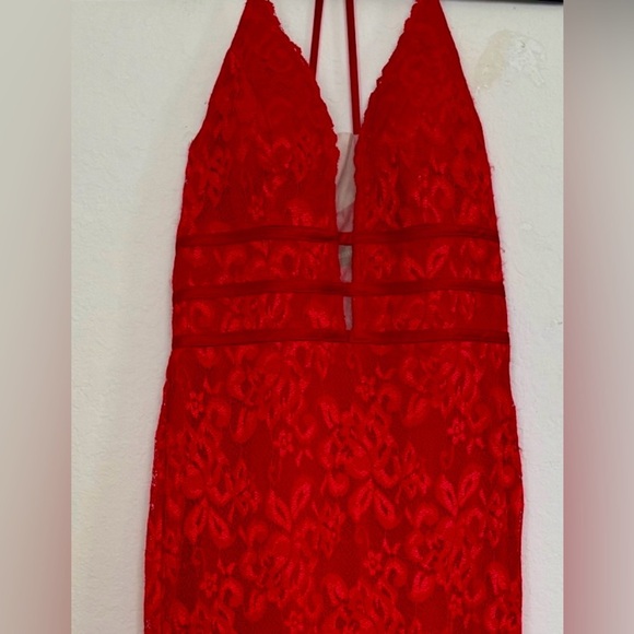 Betsy & Adam Red long, Backless fine lace Dress - Size 4, Retail Price $240 - Picture 8 of 11